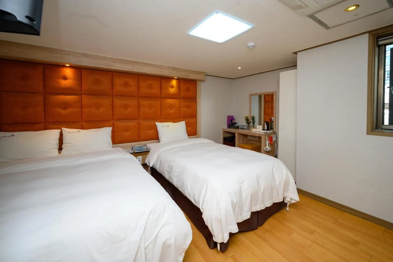 Daeyoung Hotel Myeongdong Seoul 3*,  South Korea