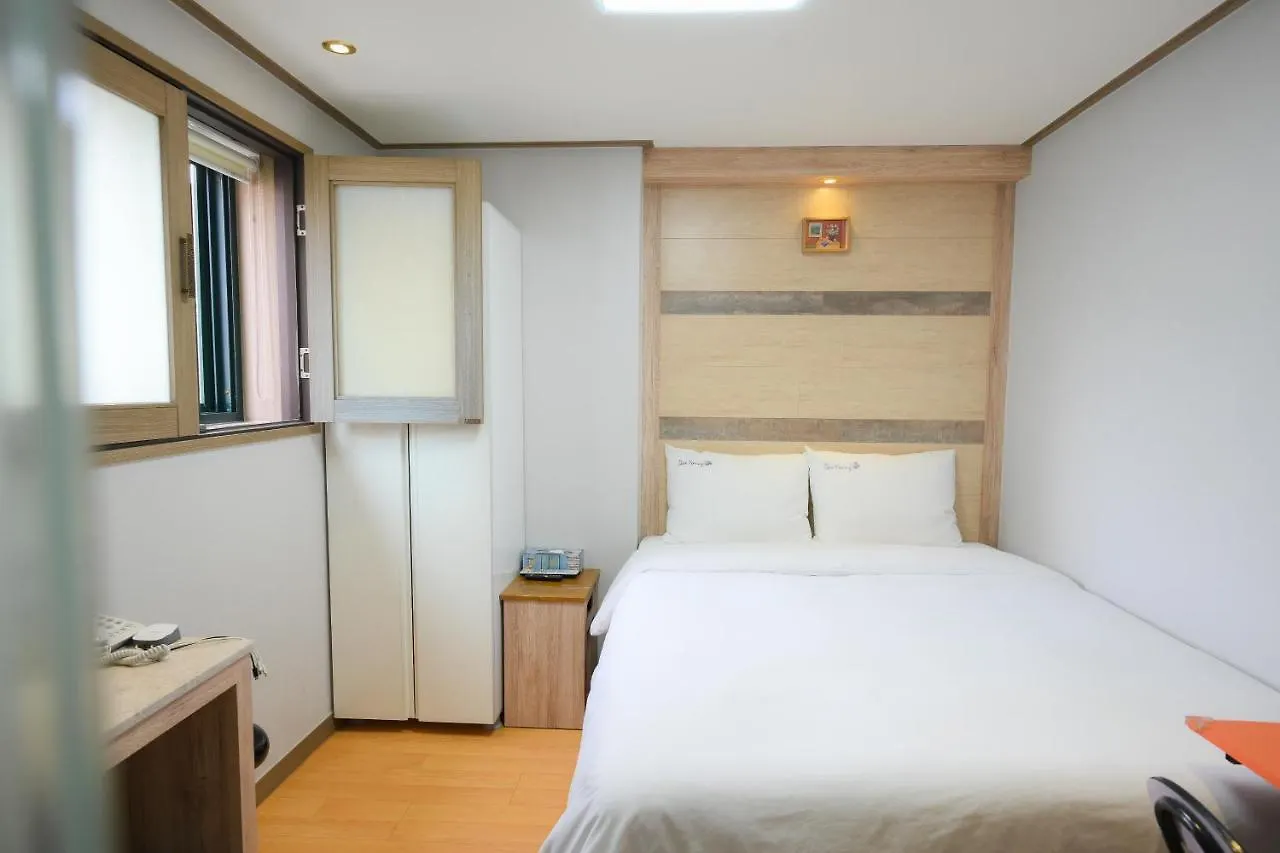 Daeyoung Hotel Myeongdong Seoul