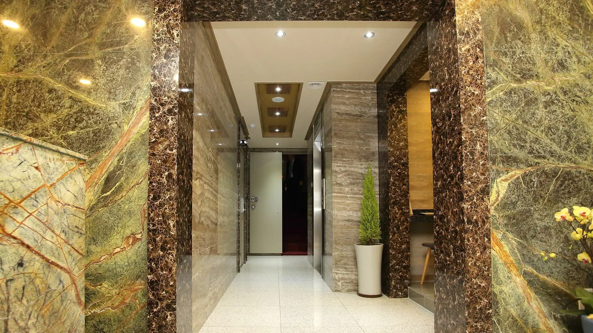 Daeyoung Hotel Myeongdong Seoul